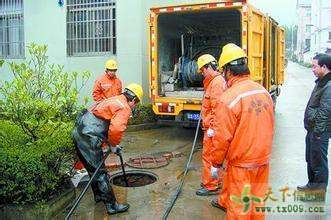 呂梁小區(qū)雨污管道疏通清淤工廠排污管道清淤沉淀池清淤